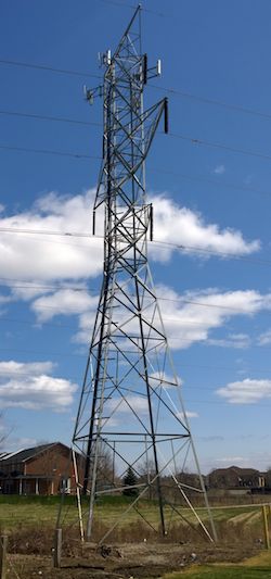 Telus site ON0458 on Transmission Tower